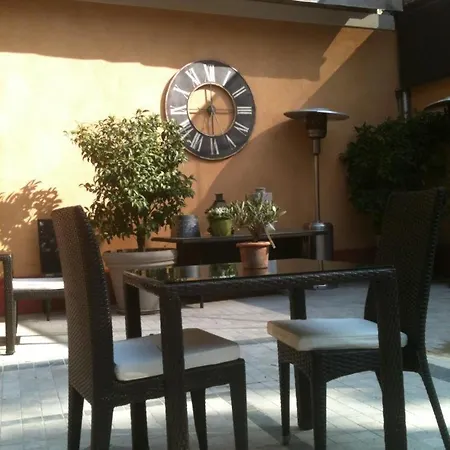 Sleeps 10 Pool Air Con Wifi * Cannes